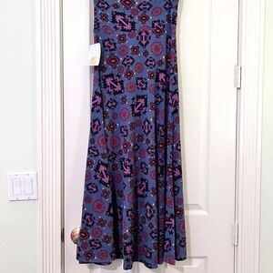 LulaRoe NWT  Maxi Pull-on Skirt- Gray Black Purple Red Aztec Design- Size XS